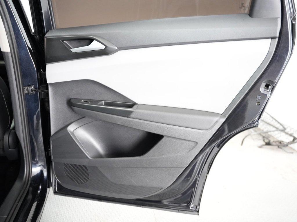 Volkswagen Taos SE FWD 2022