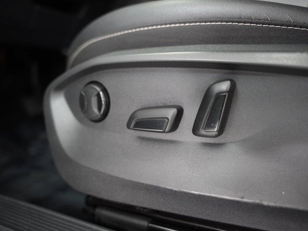 Volkswagen Taos SE FWD 2022