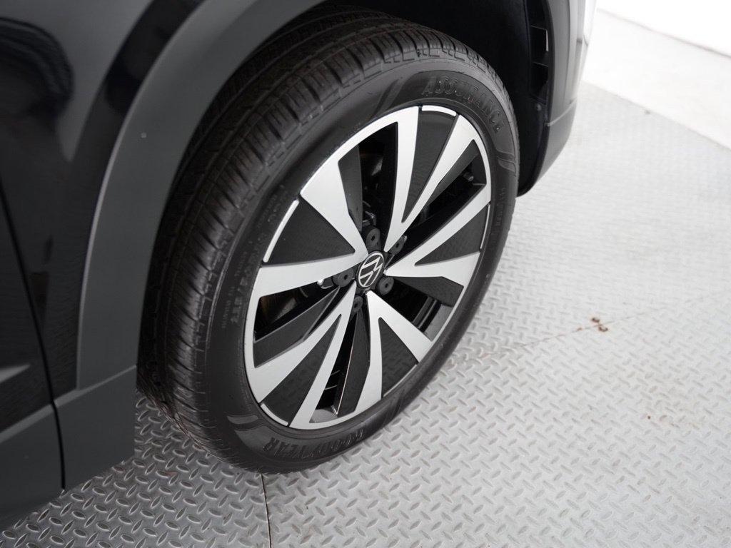 Volkswagen Taos SE FWD 2022