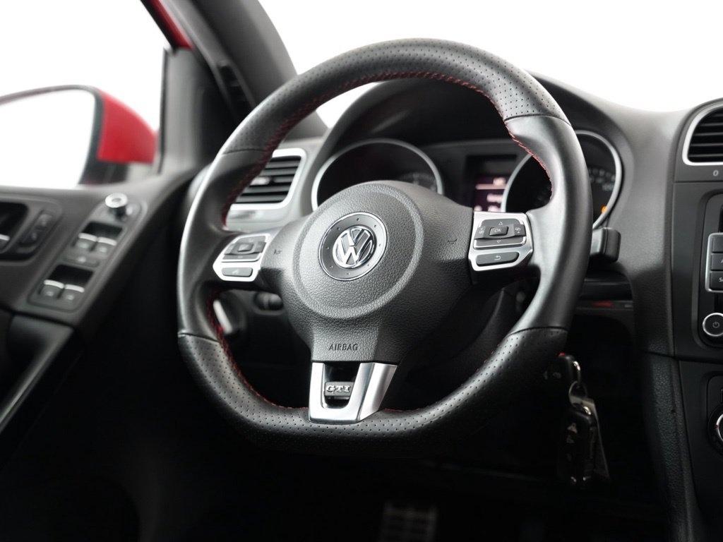 Volkswagen GTI 4dr HB Man w/Sunroof & Navi PZEV 2012