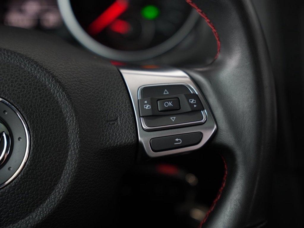 Volkswagen GTI 4dr HB Man w/Sunroof & Navi PZEV 2012
