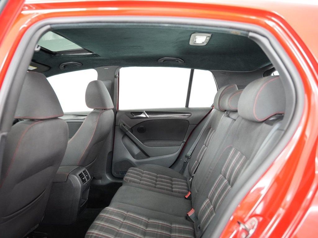 Volkswagen GTI 4dr HB Man w/Sunroof & Navi PZEV 2012