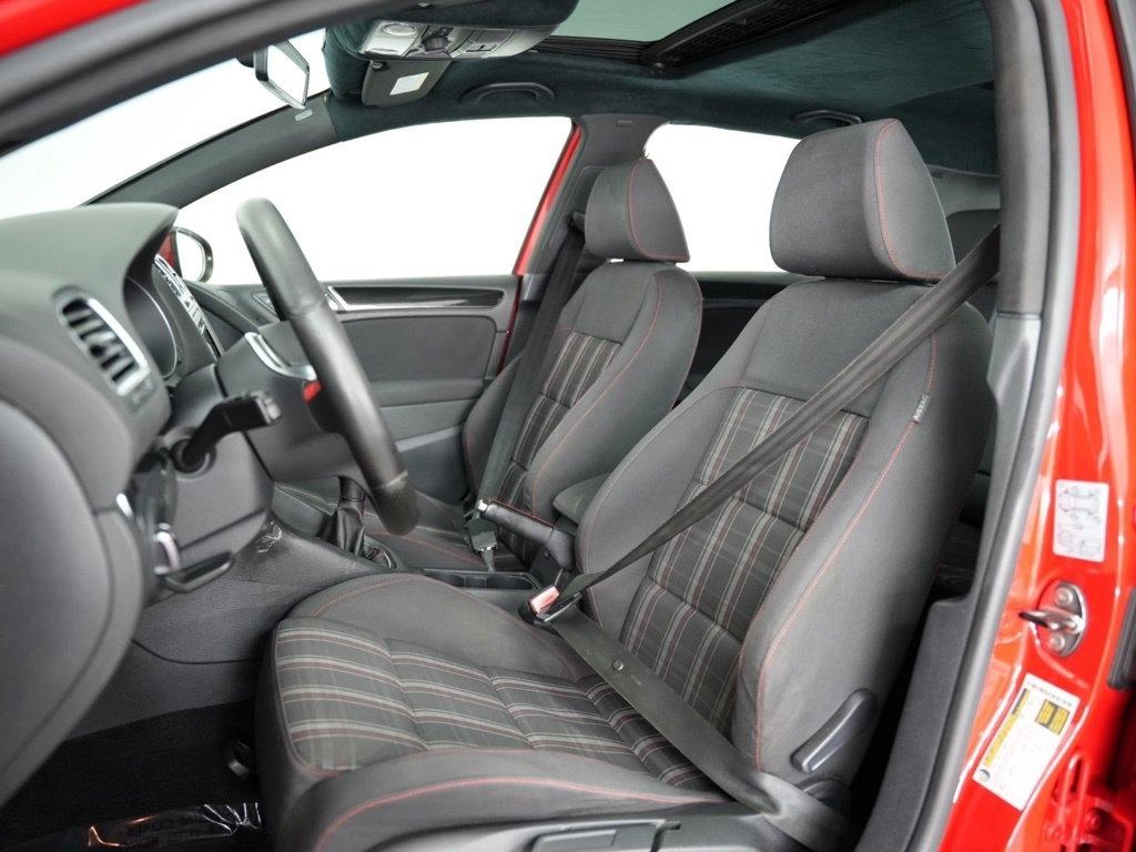 Volkswagen GTI 4dr HB Man w/Sunroof & Navi PZEV 2012
