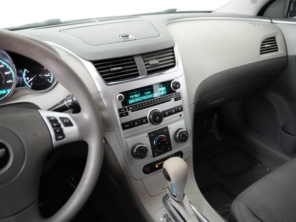 Chevrolet Malibu 4dr Sdn LS w/1LS 2012