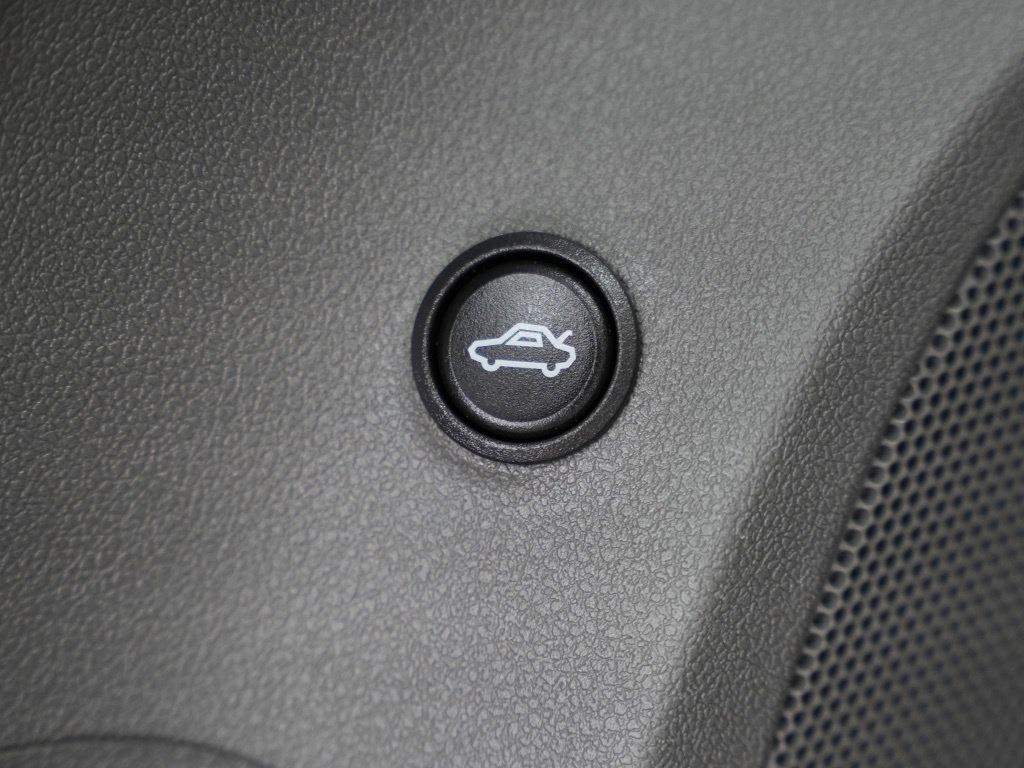 Chevrolet Malibu 4dr Sdn LS w/1LS 2012
