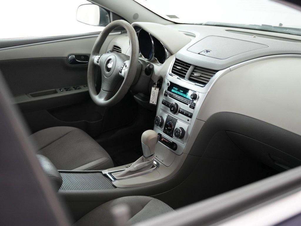 Chevrolet Malibu 4dr Sdn LS w/1LS 2012