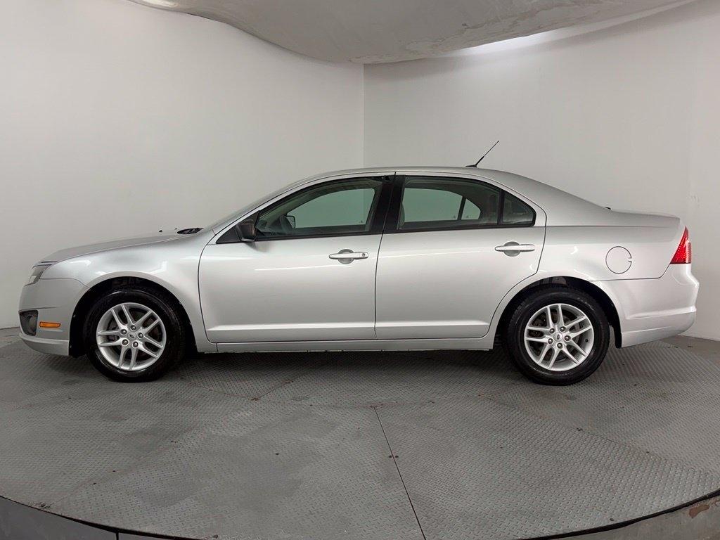 Ford Fusion 4dr Sdn S FWD 2012
