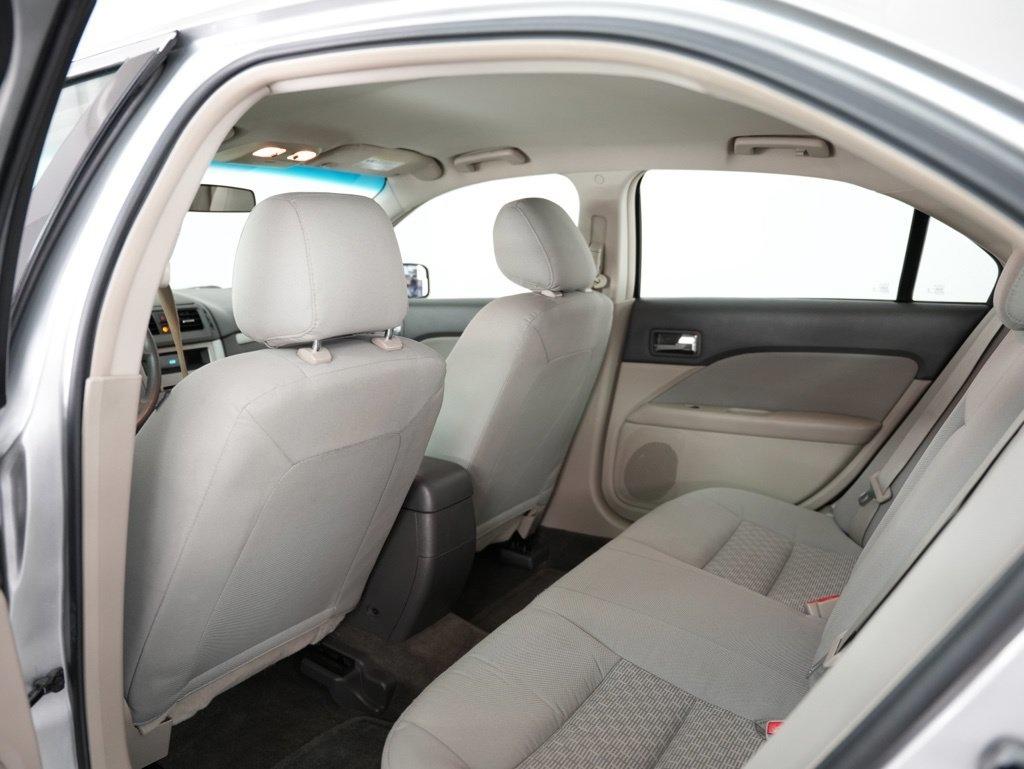 Ford Fusion 4dr Sdn S FWD 2012