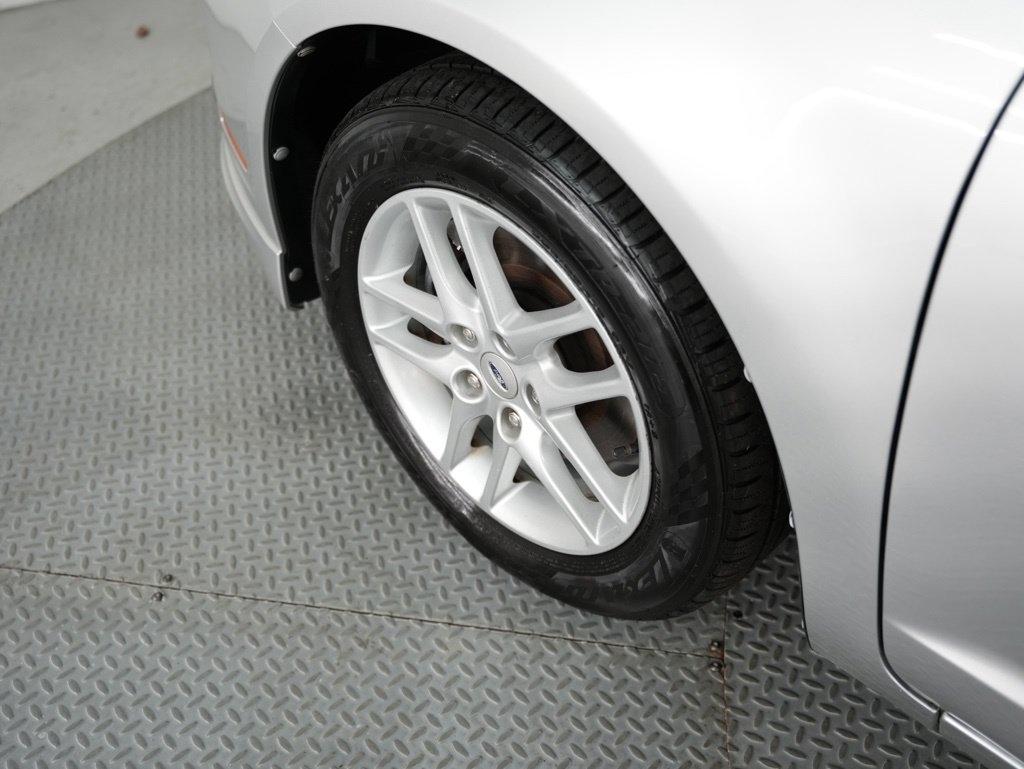 Ford Fusion 4dr Sdn S FWD 2012