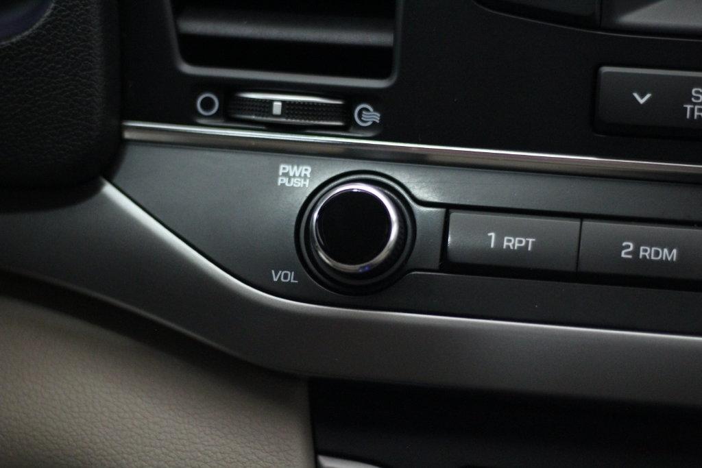 Hyundai Elantra SE 2.0L Auto (Alabama) 2018