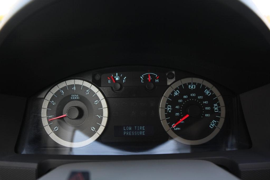 Ford Escape FWD 4dr XLS 2011