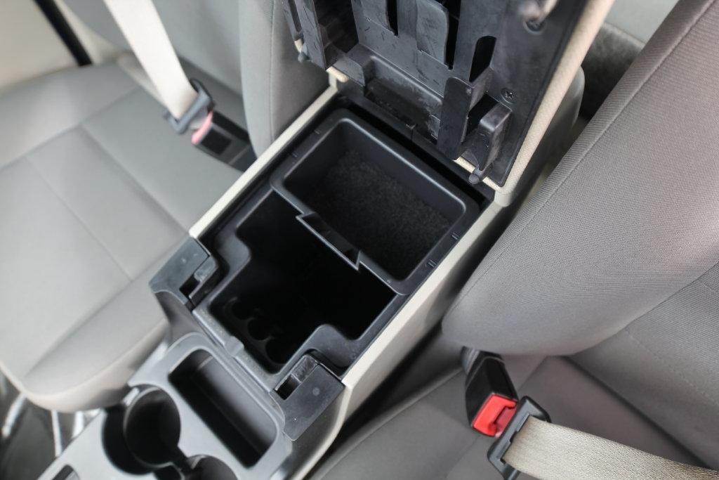 Ford Escape FWD 4dr XLS 2011