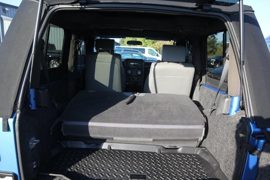 Jeep Wrangler 4WD 2dr X 2009