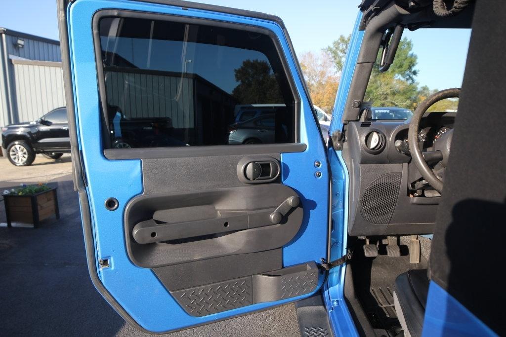 Jeep Wrangler 4WD 2dr X 2009