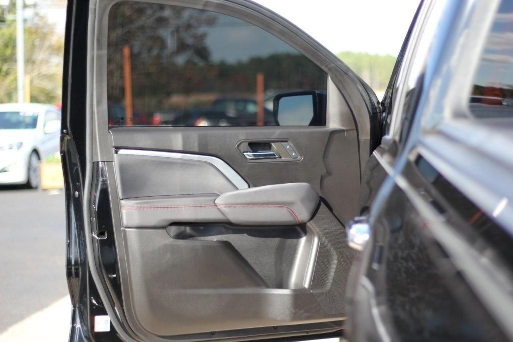 Chevrolet Colorado 4WD Crew Cab Z71 2024