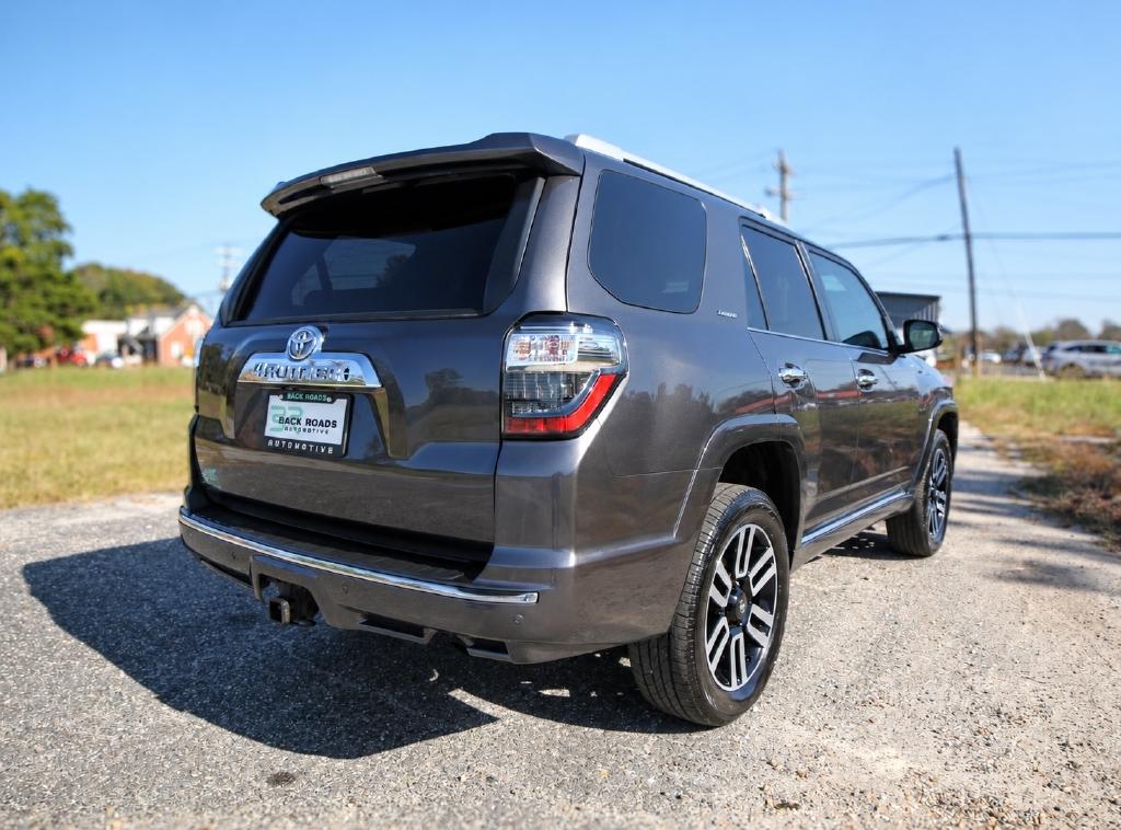 Toyota 4Runner Limited 4WD (Natl) 2022