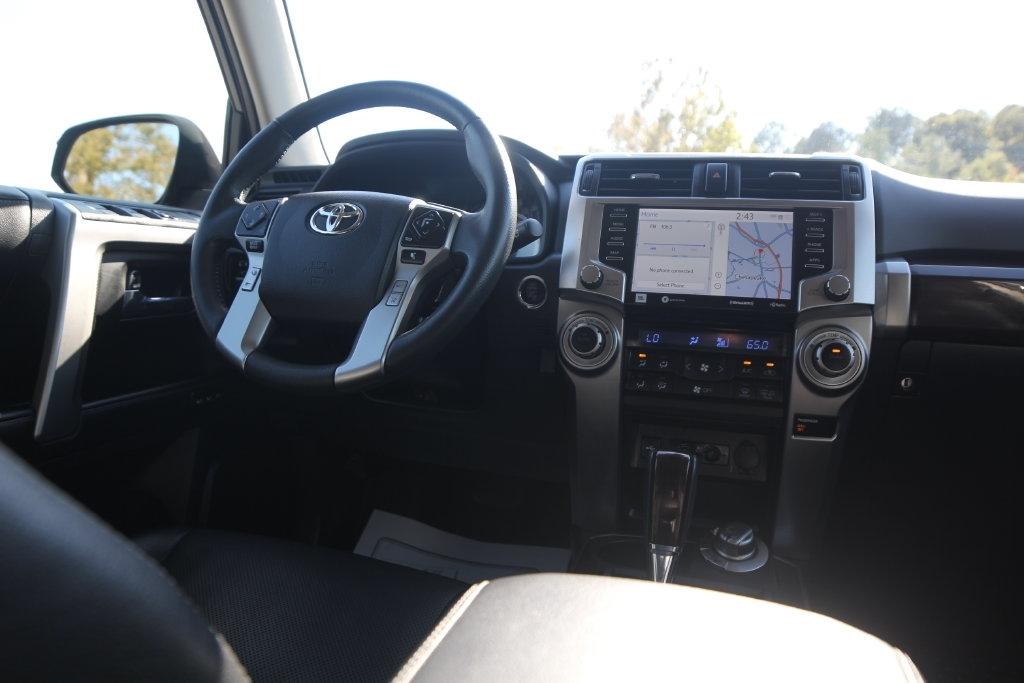Toyota 4Runner Limited 4WD (Natl) 2022