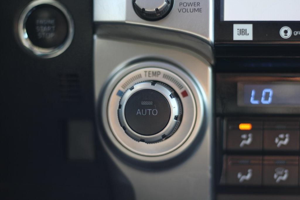 Toyota 4Runner Limited 4WD (Natl) 2022
