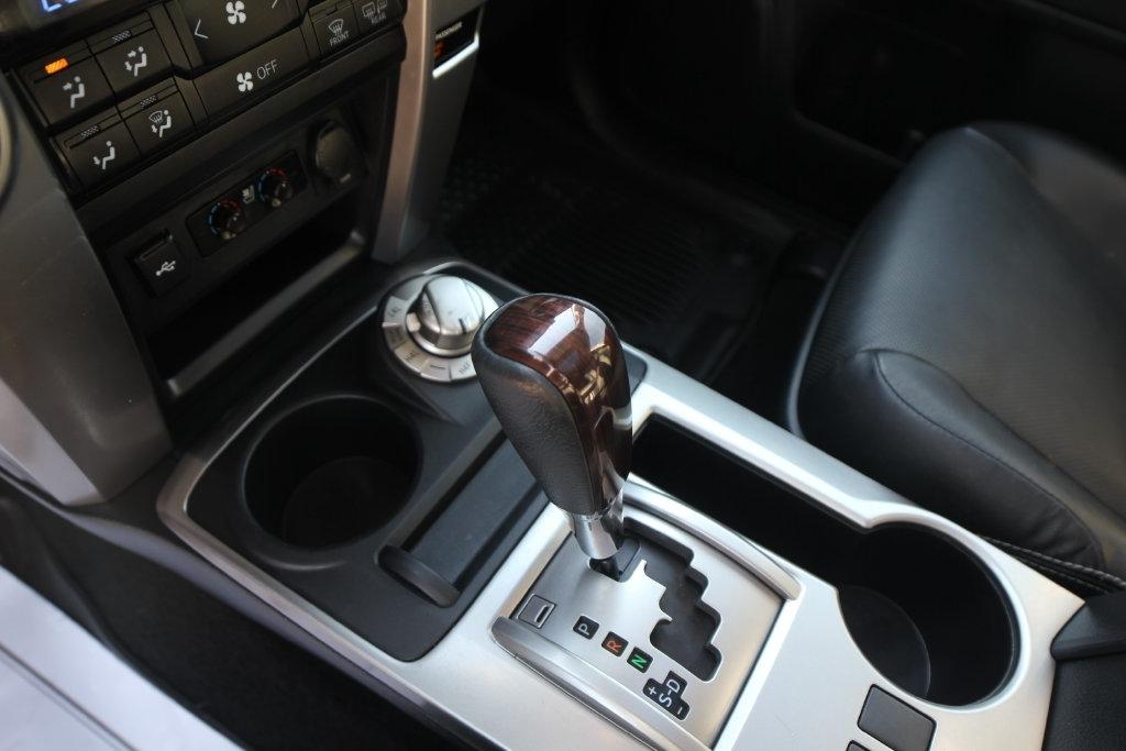 Toyota 4Runner Limited 4WD (Natl) 2022