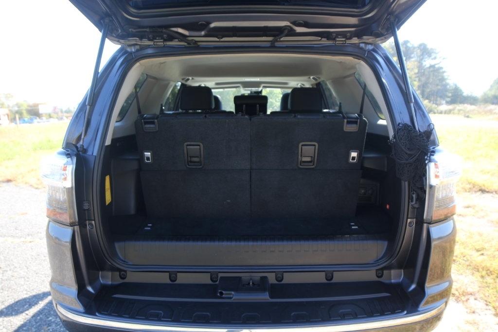 Toyota 4Runner Limited 4WD (Natl) 2022