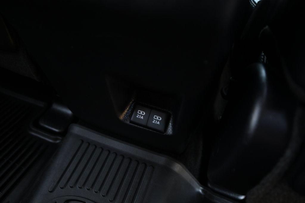 Toyota 4Runner Limited 4WD (Natl) 2022