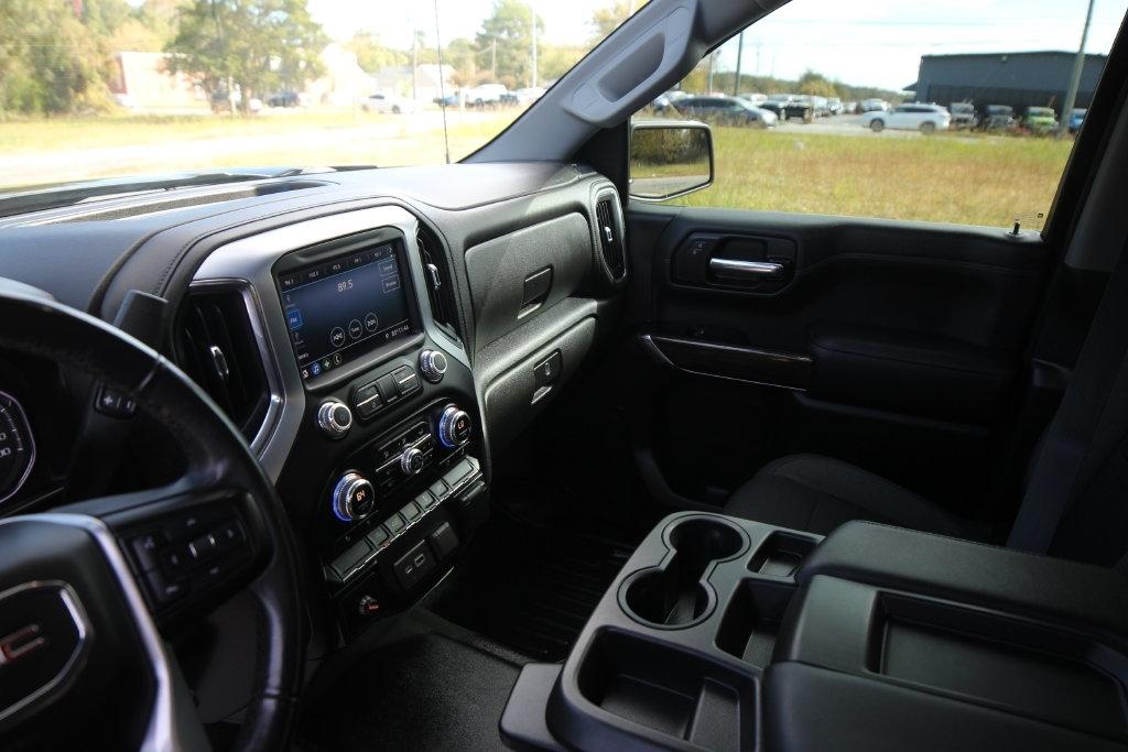 GMC Sierra 1500 4WD Crew Cab 147" SLE 2019