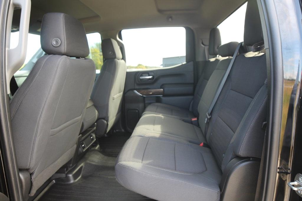 GMC Sierra 1500 4WD Crew Cab 147" SLE 2019