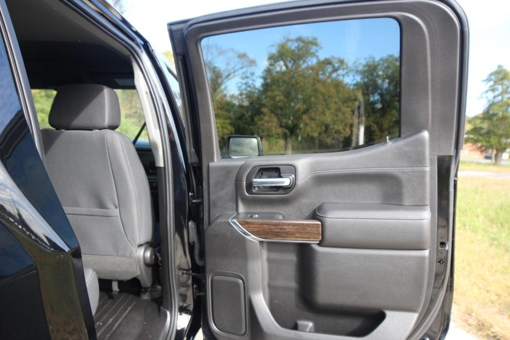 GMC Sierra 1500 4WD Crew Cab 147" SLE 2019
