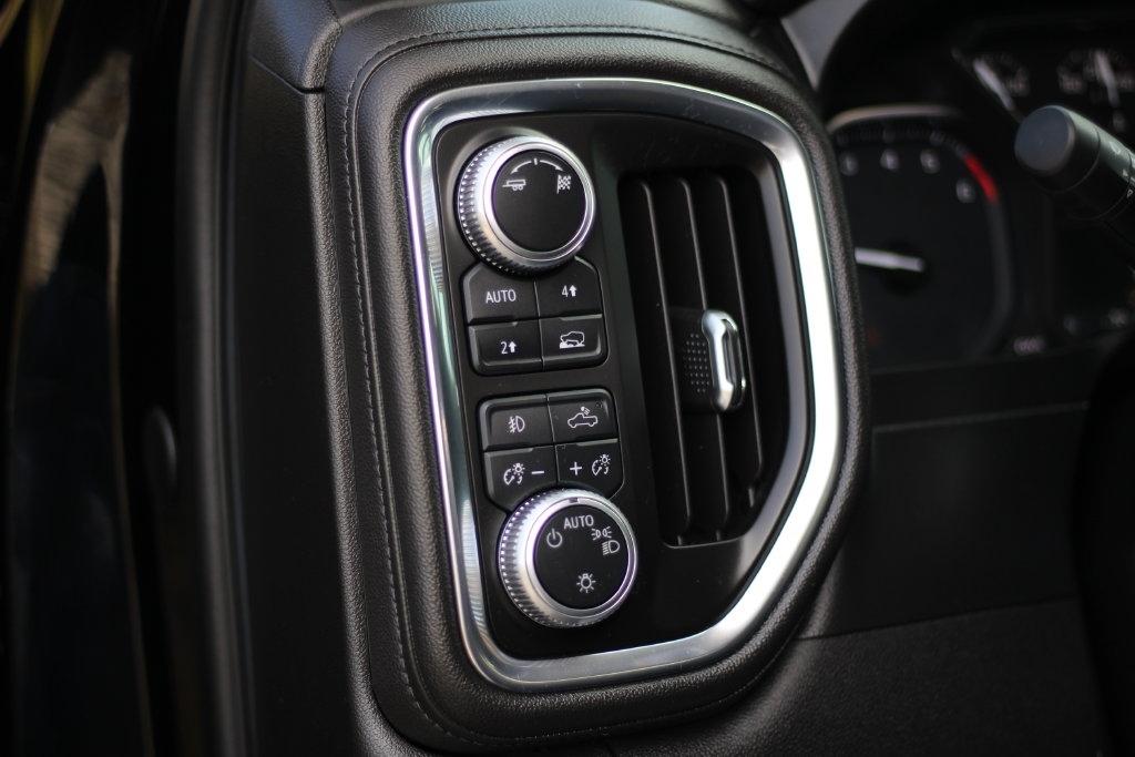 GMC Sierra 1500 4WD Crew Cab 147" SLE 2019