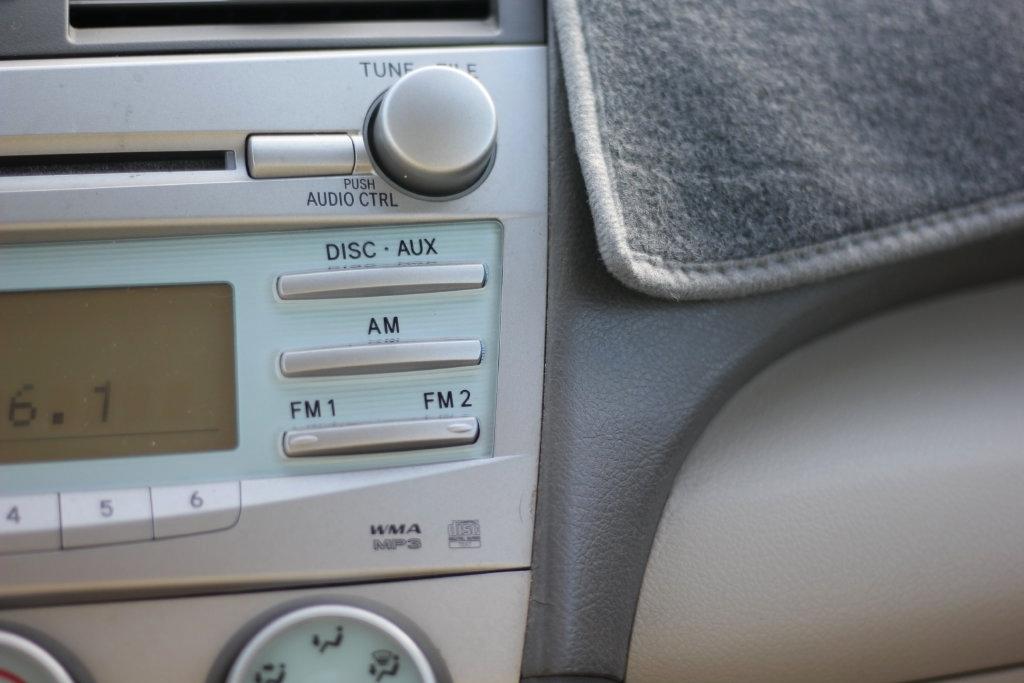 Toyota Camry 4dr Sdn I4 Auto XLE (Natl) 2007