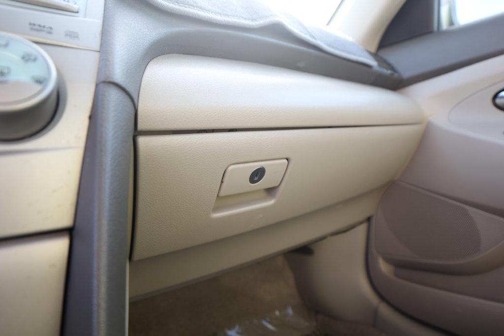 Toyota Camry 4dr Sdn I4 Auto XLE (Natl) 2007