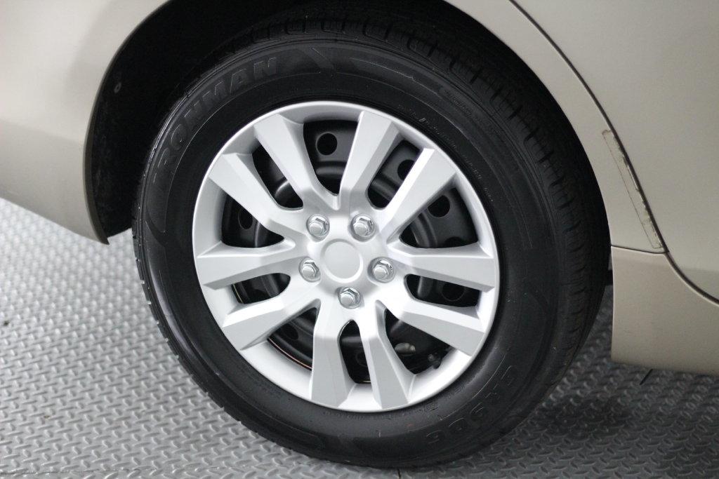 Toyota Camry 4dr Sdn I4 Auto XLE (Natl) 2007