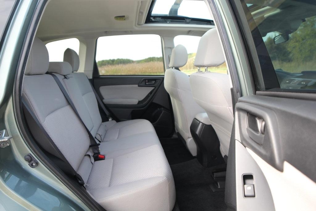 Subaru Forester 4dr CVT 2.5i Premium PZEV 2015
