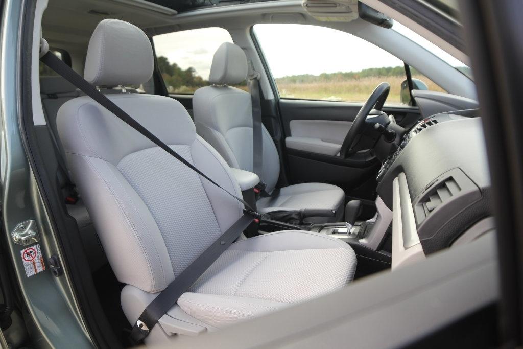 Subaru Forester 4dr CVT 2.5i Premium PZEV 2015