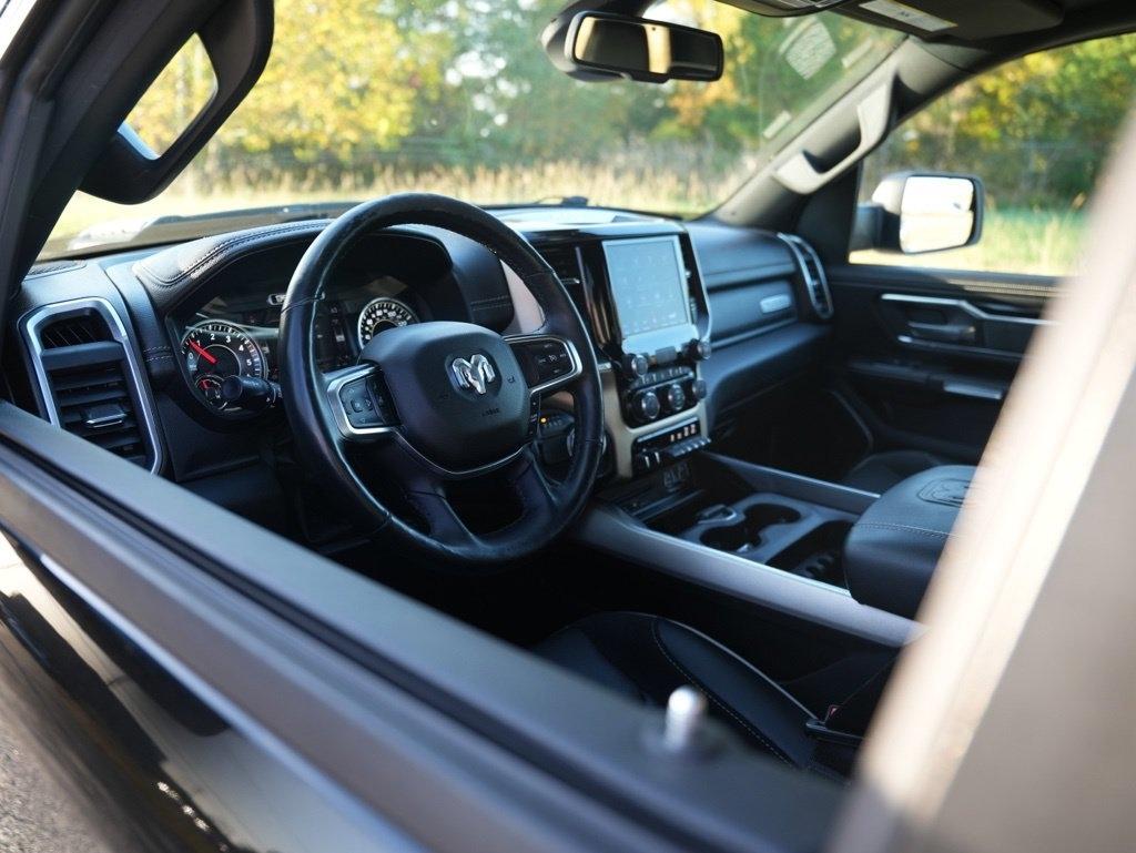 RAM 1500 Laramie 4x2 Quad Cab 6'4" Box 2019