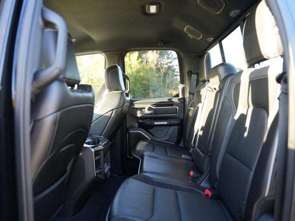 RAM 1500 Laramie 4x2 Quad Cab 6'4" Box 2019