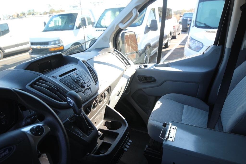 Ford Transit Van T-150 130" Low Rf 8600 GVWR Sliding RH Dr 2018