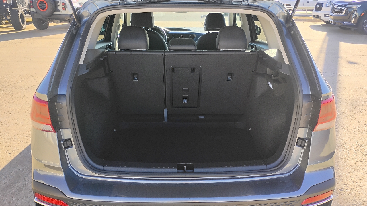 Volkswagen Taos SE FWD 2024