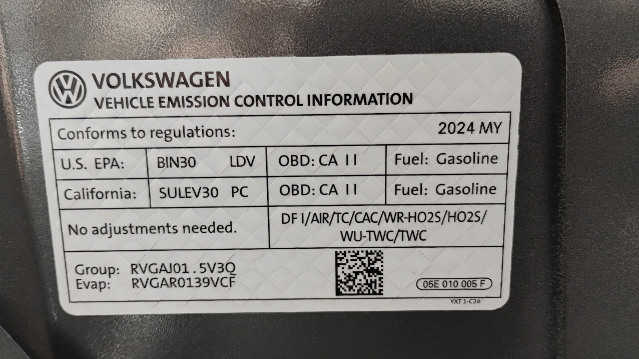 Volkswagen Taos SE FWD 2024