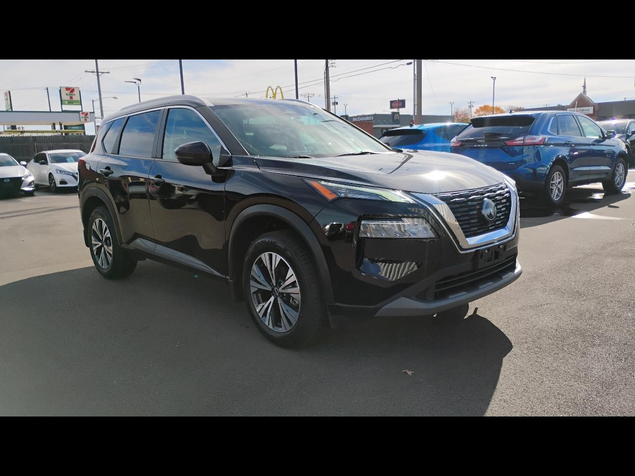 2022 Nissan Rogue AWD SV