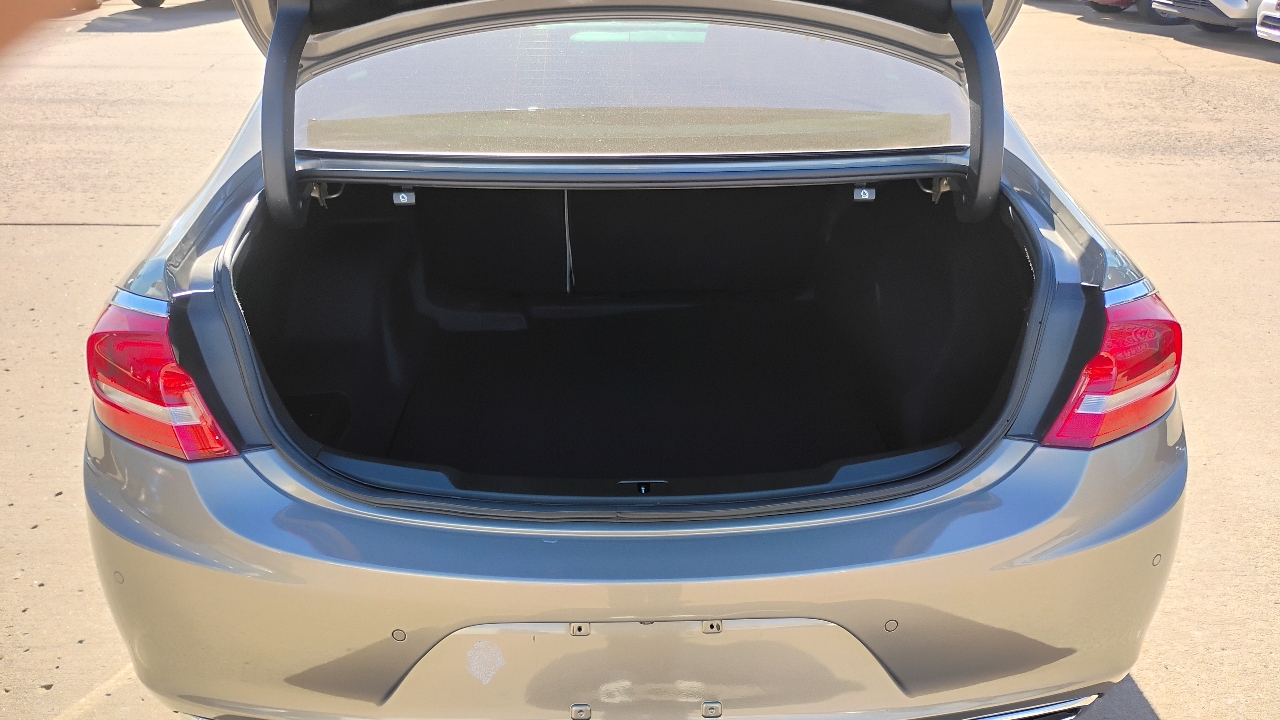 Buick LaCrosse 4dr Sdn Preferred FWD 2017