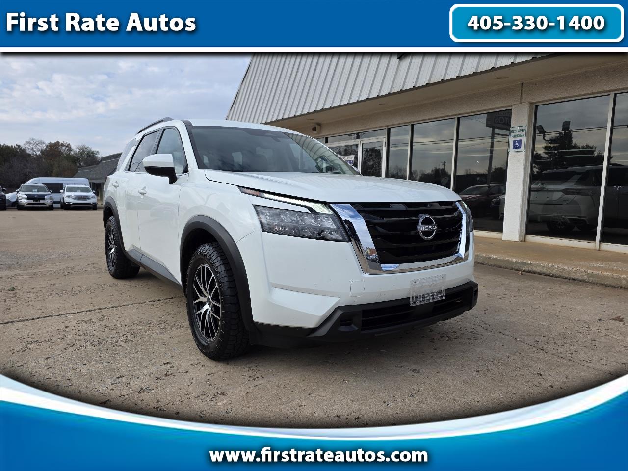 2023 Nissan Pathfinder SV 4WD