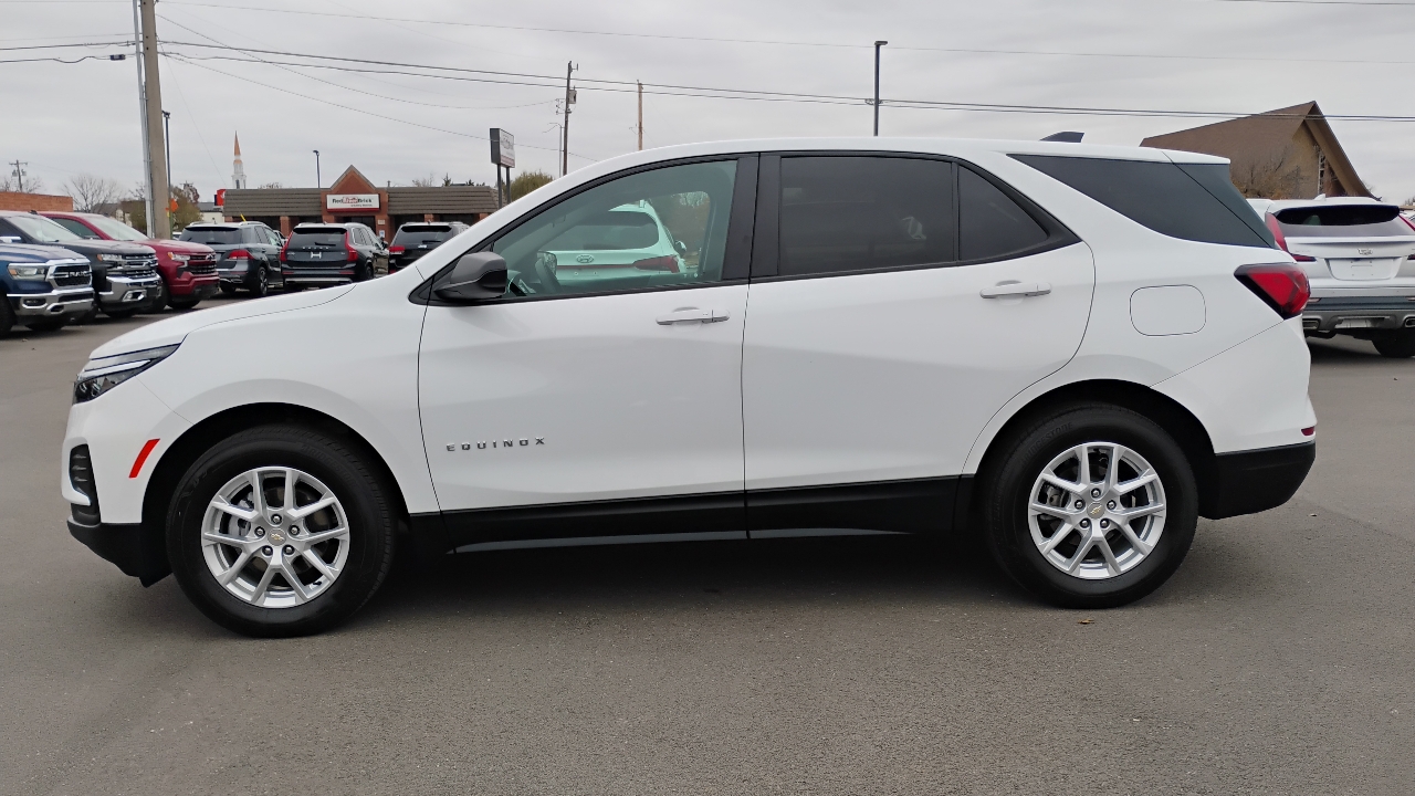 Chevrolet Equinox AWD 4dr LS w/1LS 2022