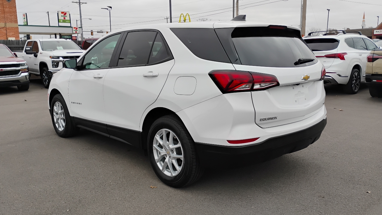Chevrolet Equinox AWD 4dr LS w/1LS 2022