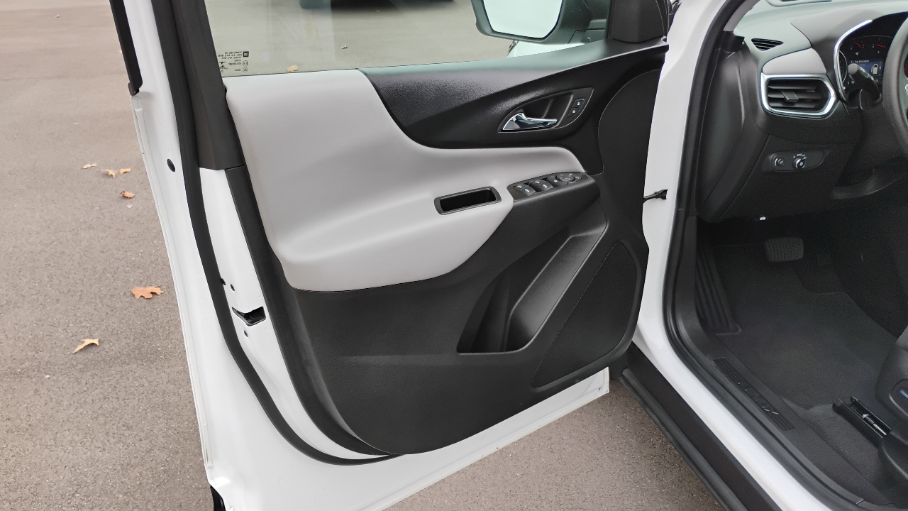 Chevrolet Equinox AWD 4dr LS w/1LS 2022