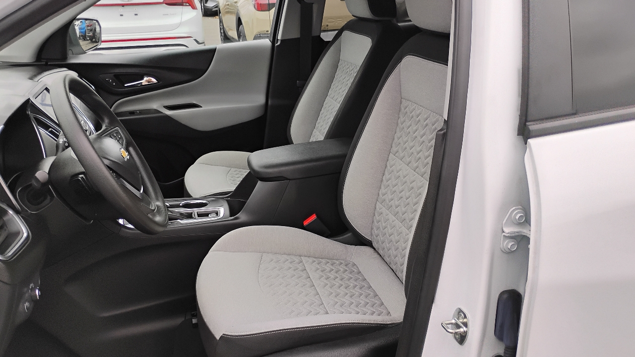 Chevrolet Equinox AWD 4dr LS w/1LS 2022