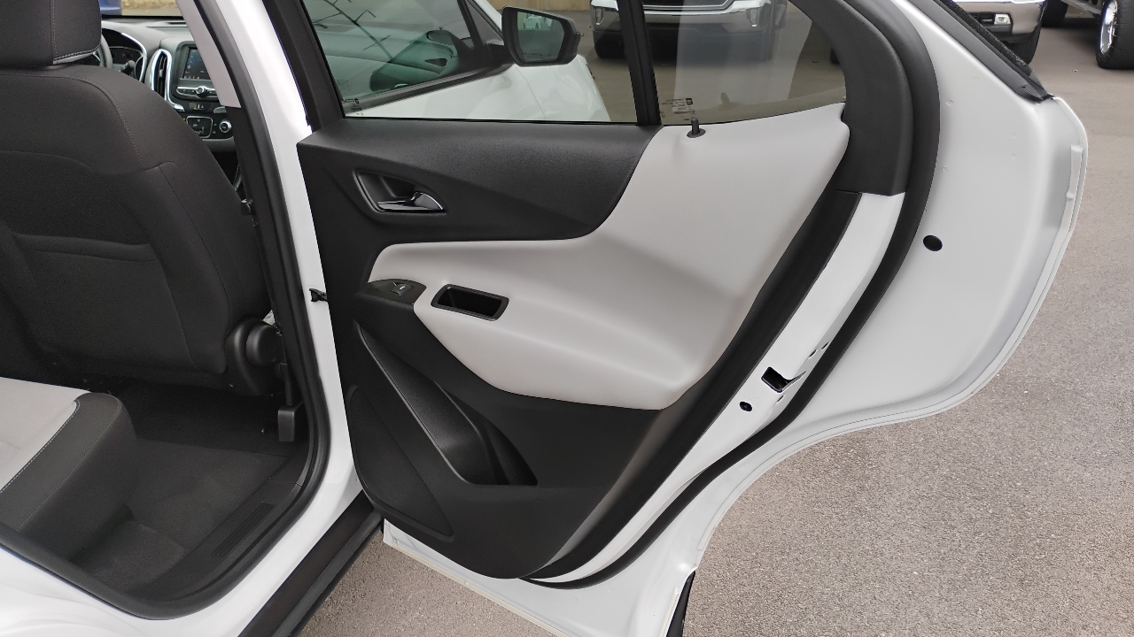 Chevrolet Equinox AWD 4dr LS w/1LS 2022