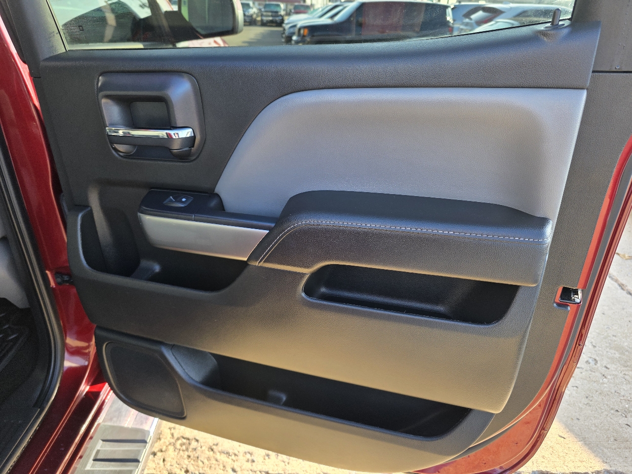 Chevrolet Silverado 1500 2WD Crew Cab 143.5" LT w/1LT 2017