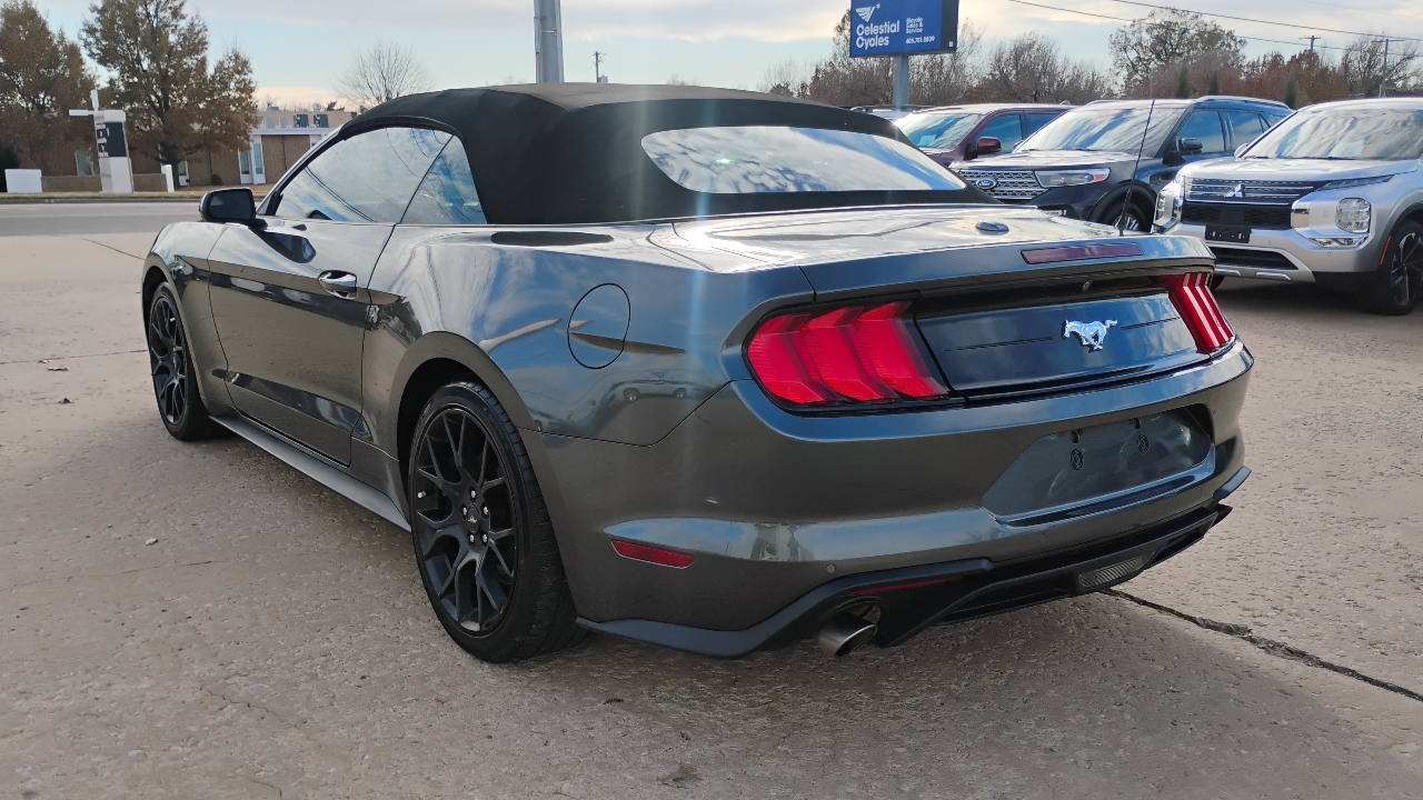Ford Mustang EcoBoost Convertible 2019