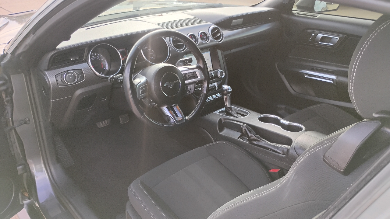 Ford Mustang EcoBoost Convertible 2019